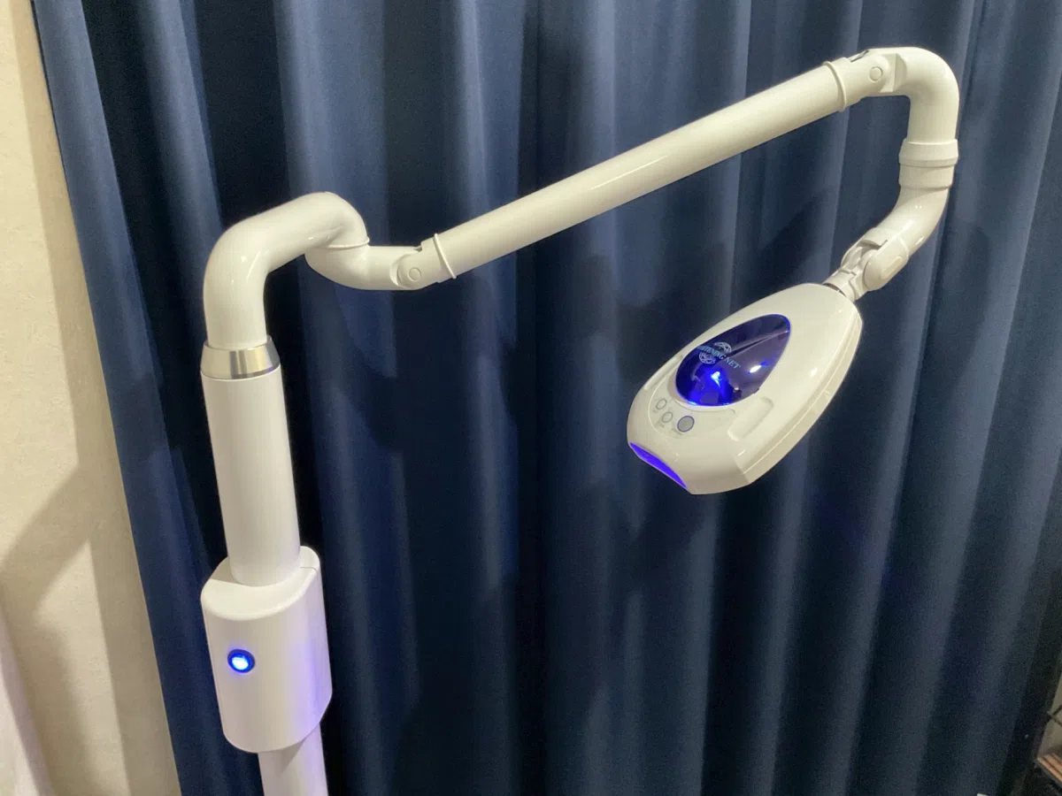 ダンブランシュサンダで使用するLED照射機器